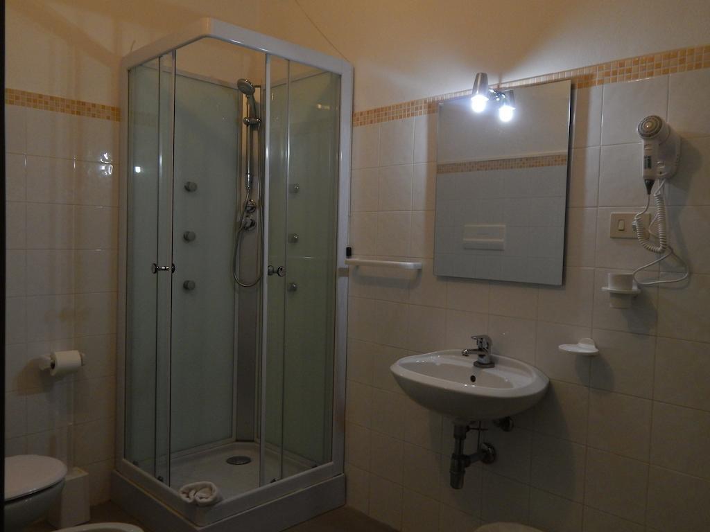 Hotel Il Platano Ottana Zimmer foto